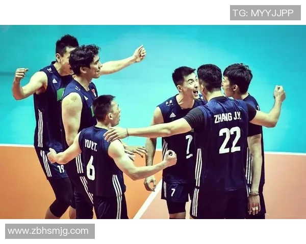 中国男排迎战加拿大队力争胜利展现团队精神与竞技风采